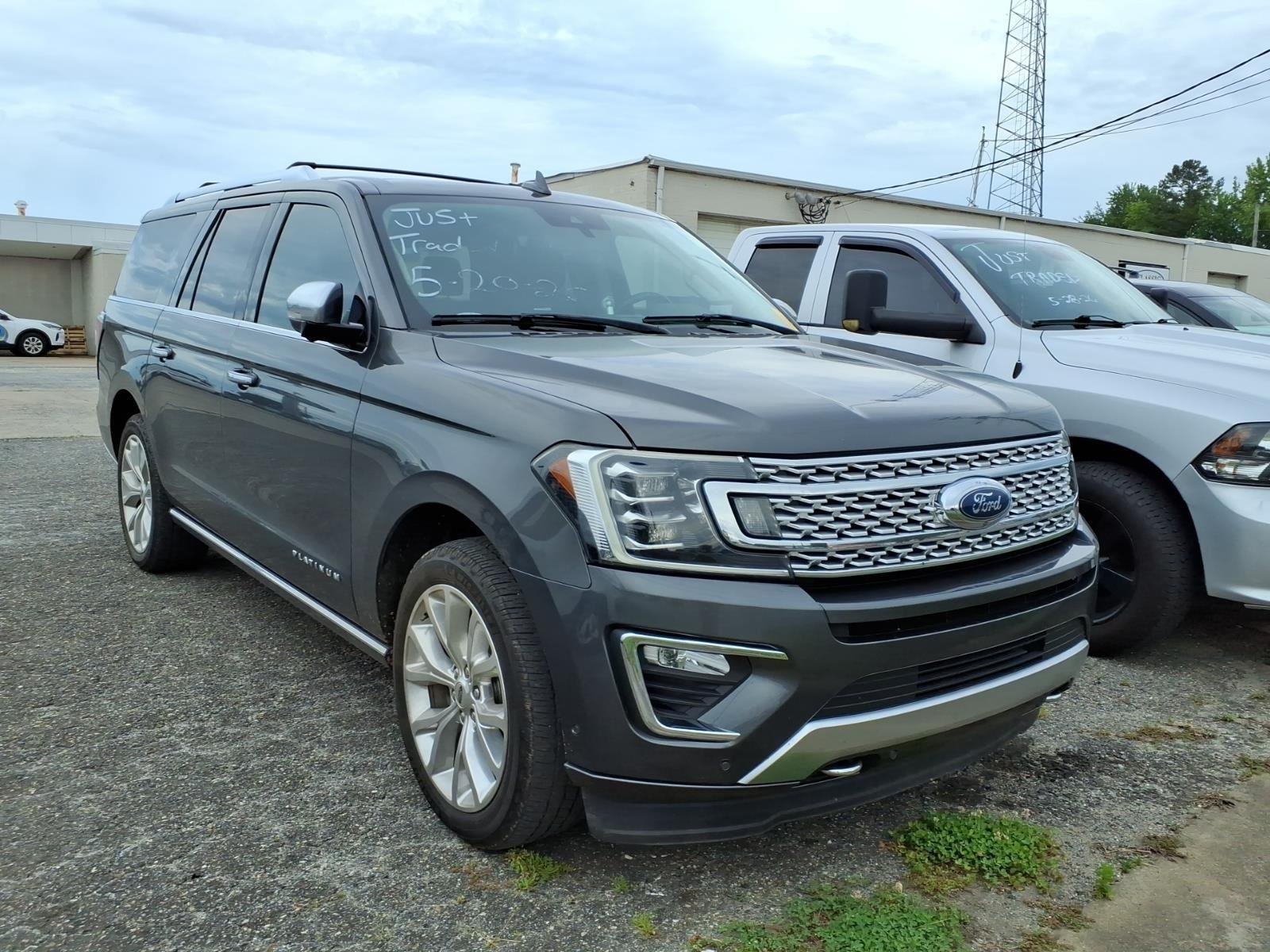 Used 2018 Magnetic Metallic Ford Platinum image 3