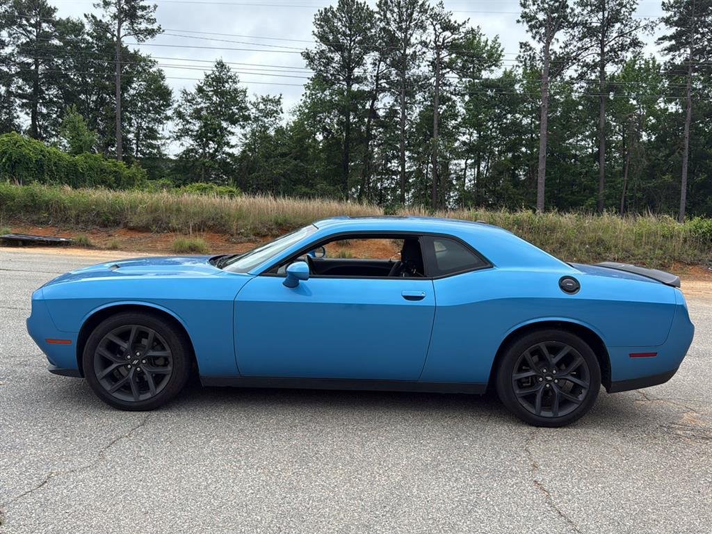 Used 2019 Indigo Blue Dodge SXT image 7