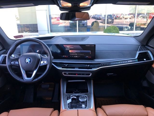 Used 2025 White BMW xDrive50e image 20