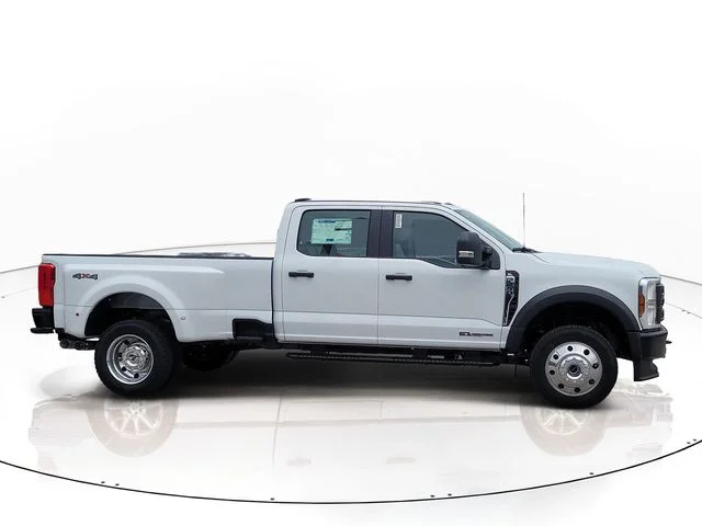New 2026 Oxford White Ford XL image 4