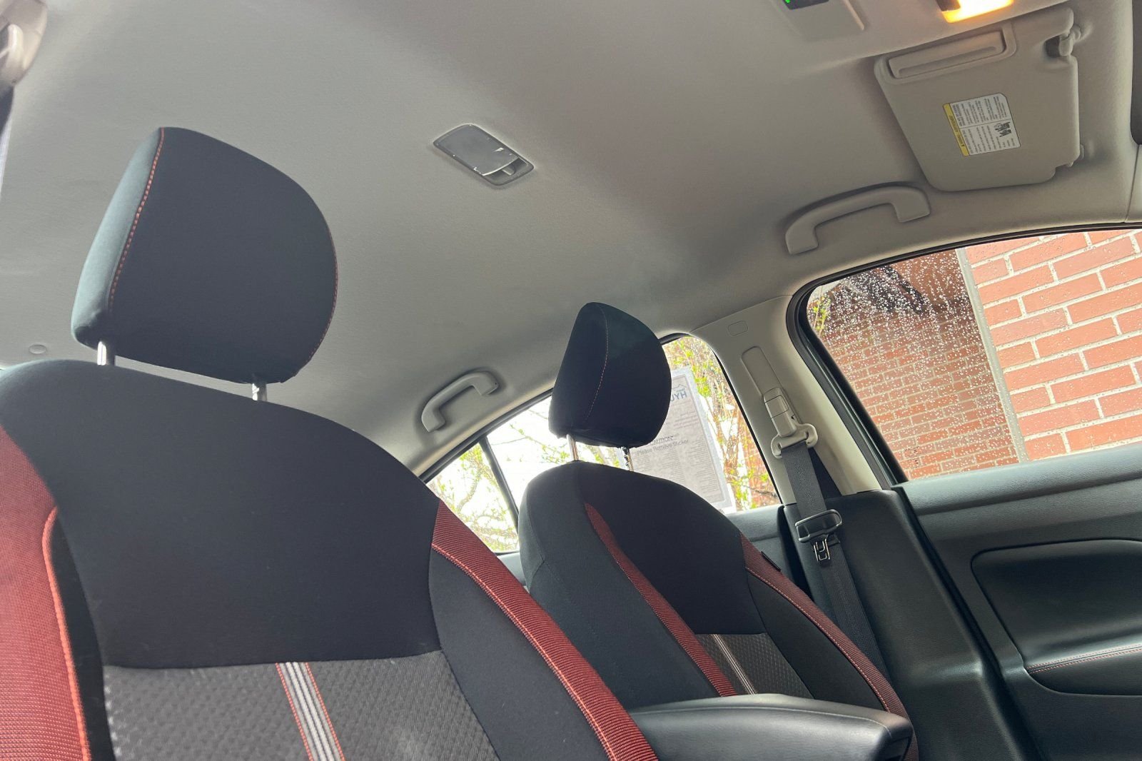 2025 Nissan Versa Sedan SR - Photo 21