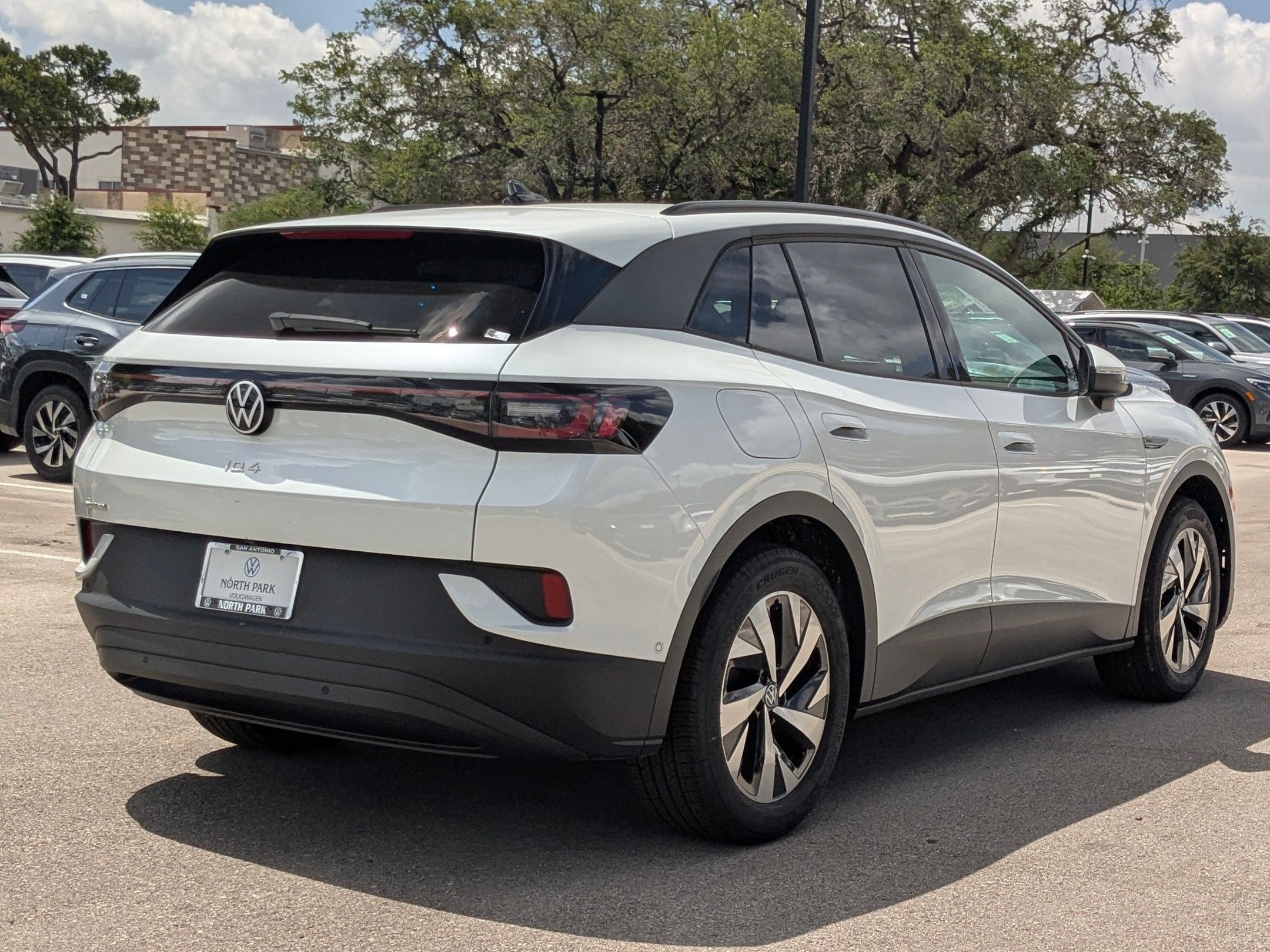 New 2026 Opal White Pearl Volkswagen Pro image 2