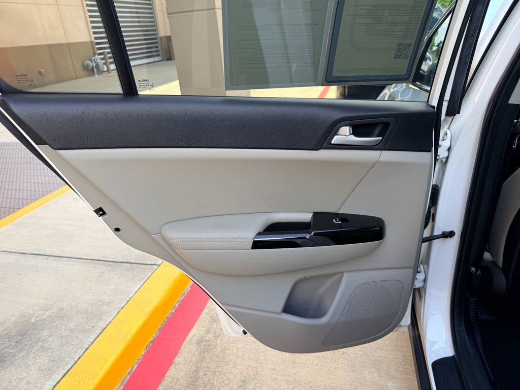 Used 2020 Snow White Pearl Kia EX image 25