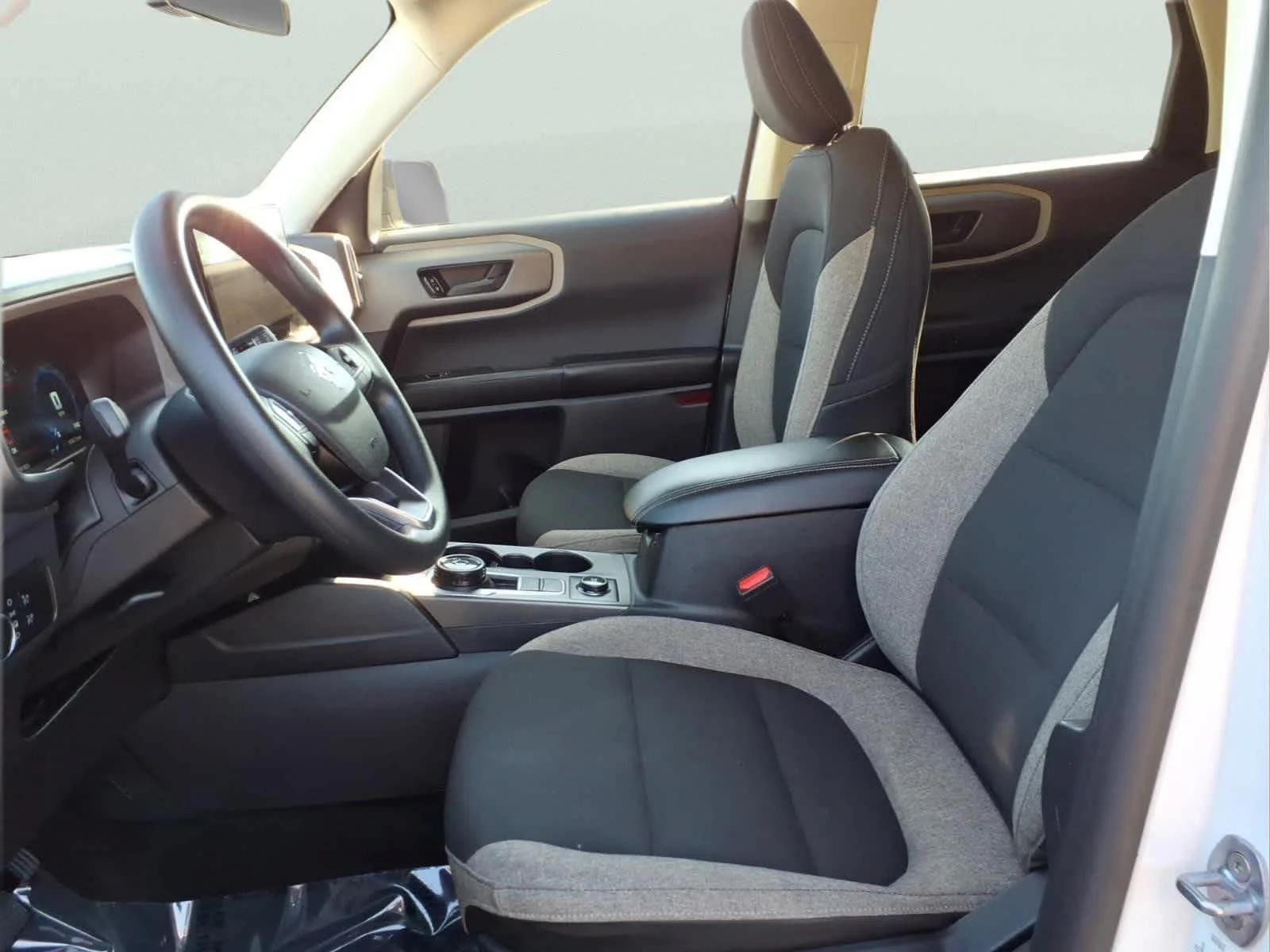Used 2025 Oxford White Ford Big Bend image 16