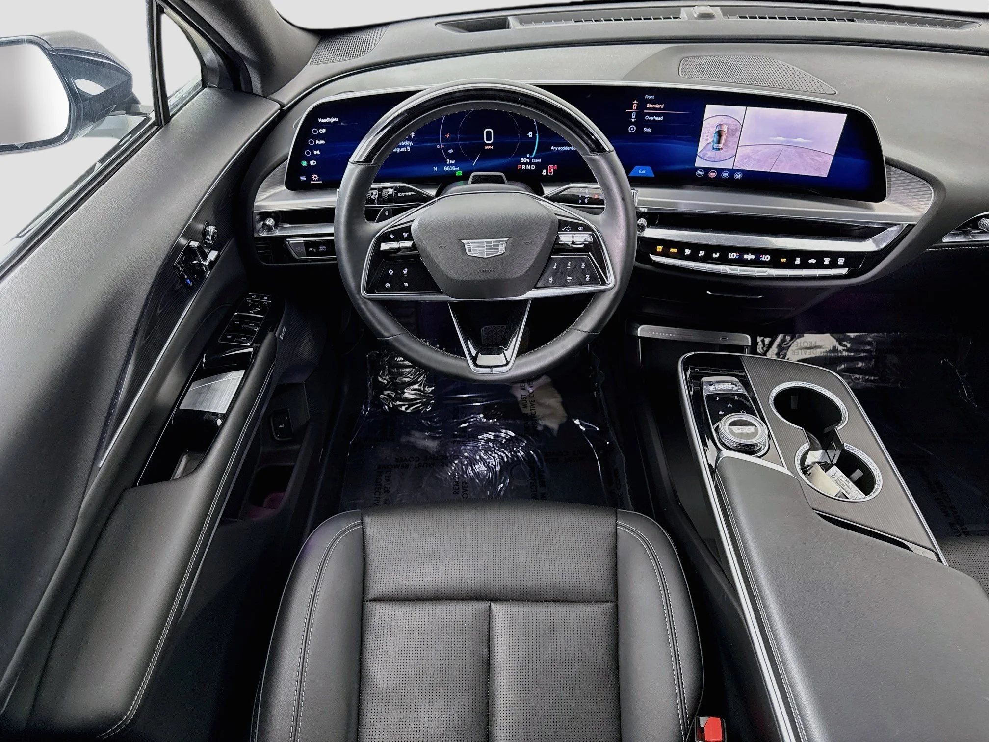 Used 2024 Argent Silver Metallic Cadillac Sport 3 image 24