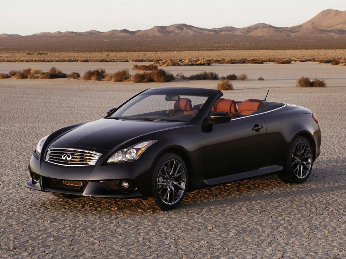 2013 INFINITI G IPL Convertible's photo