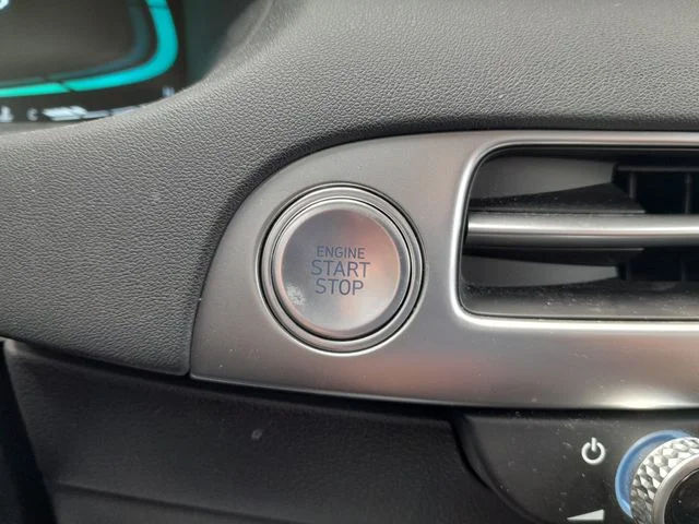 Used 2025 Gray Hyundai SE image 18