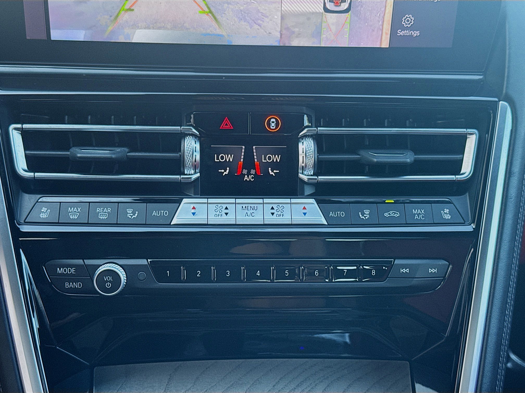 2024 BMW 8 Series 840i - Photo 13