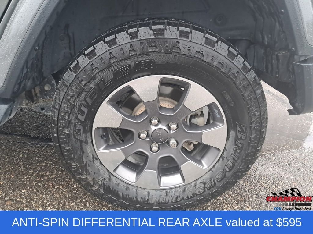 Used 2020 Gray Jeep Unlimited Sahara image 13