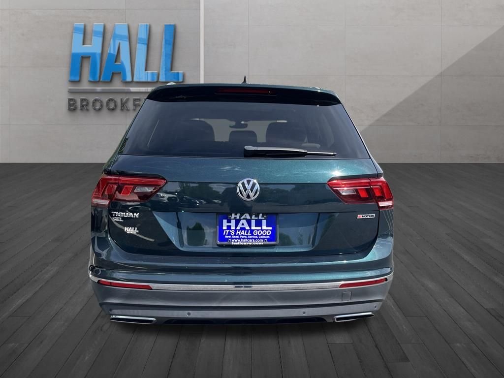 Used 2019 Green Volkswagen 2.0T SEL image 4