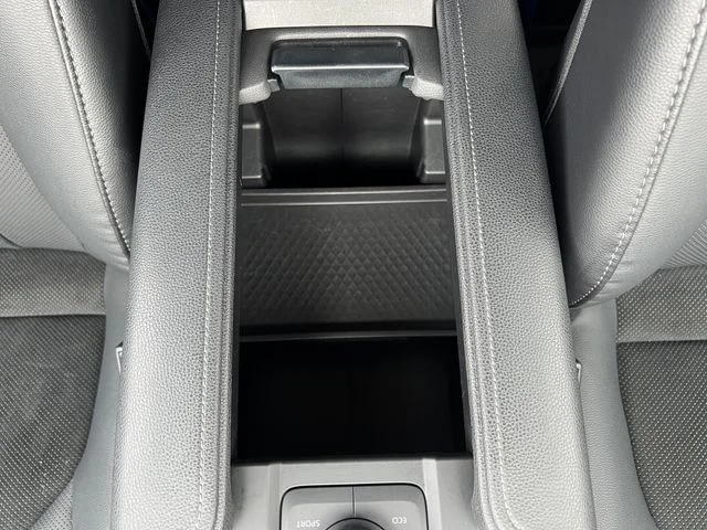 Certified Used 2025 Blue Toyota MAX Platinum image 34