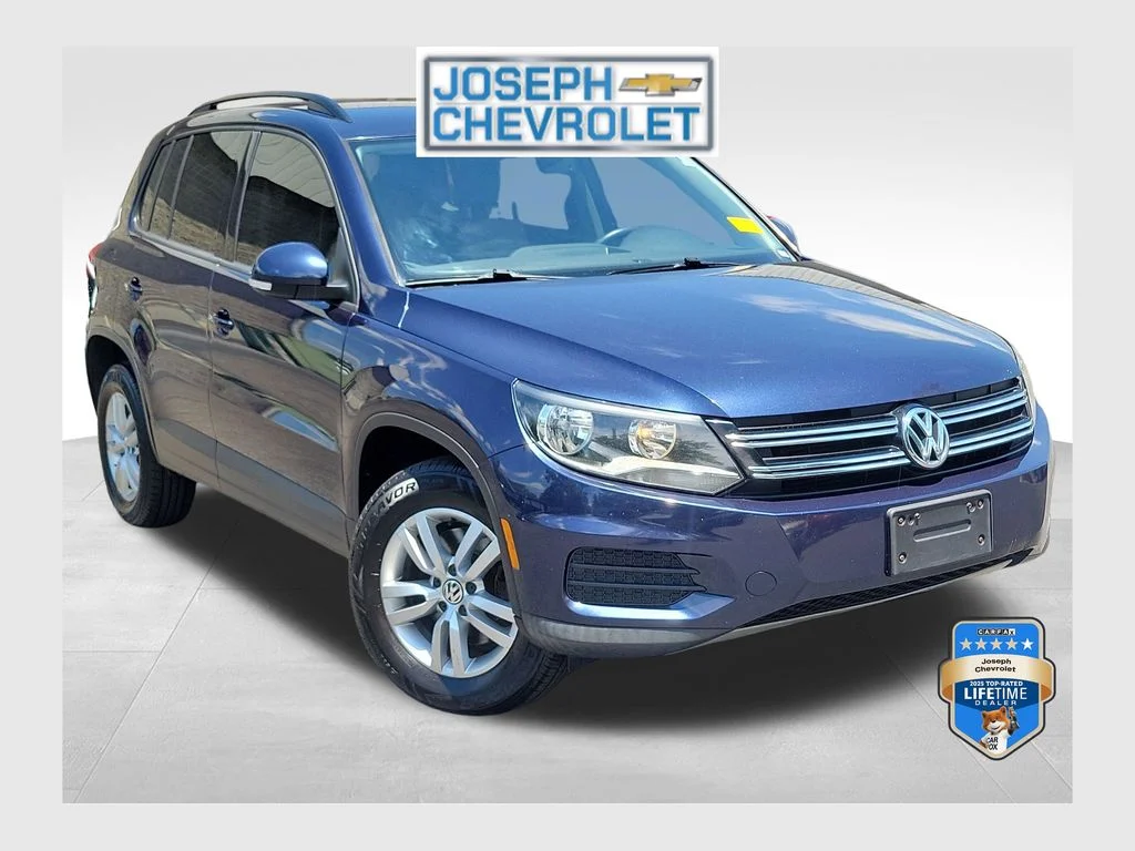 2016 Volkswagen Tiguan 2.0T S 4Motion's photo