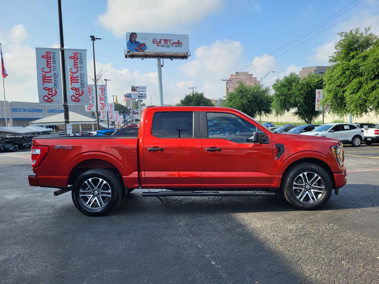 Used 2023 Hot Pepper Red Ford XL image 2