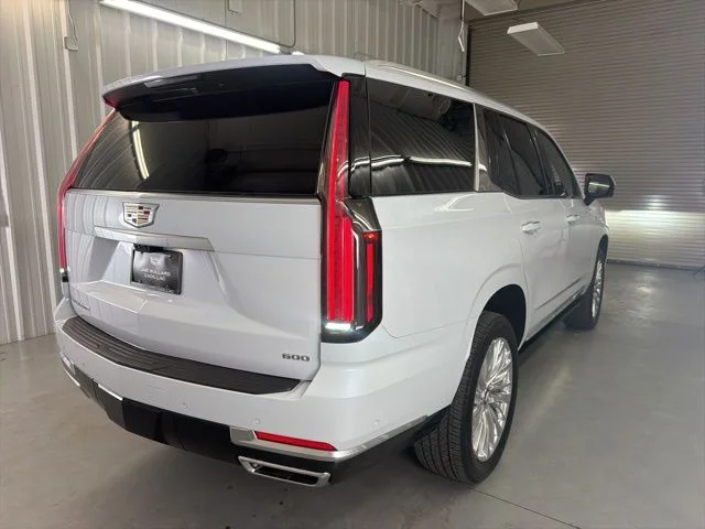 Used 2026 Vibrant White Tricoat Cadillac Luxury image 5