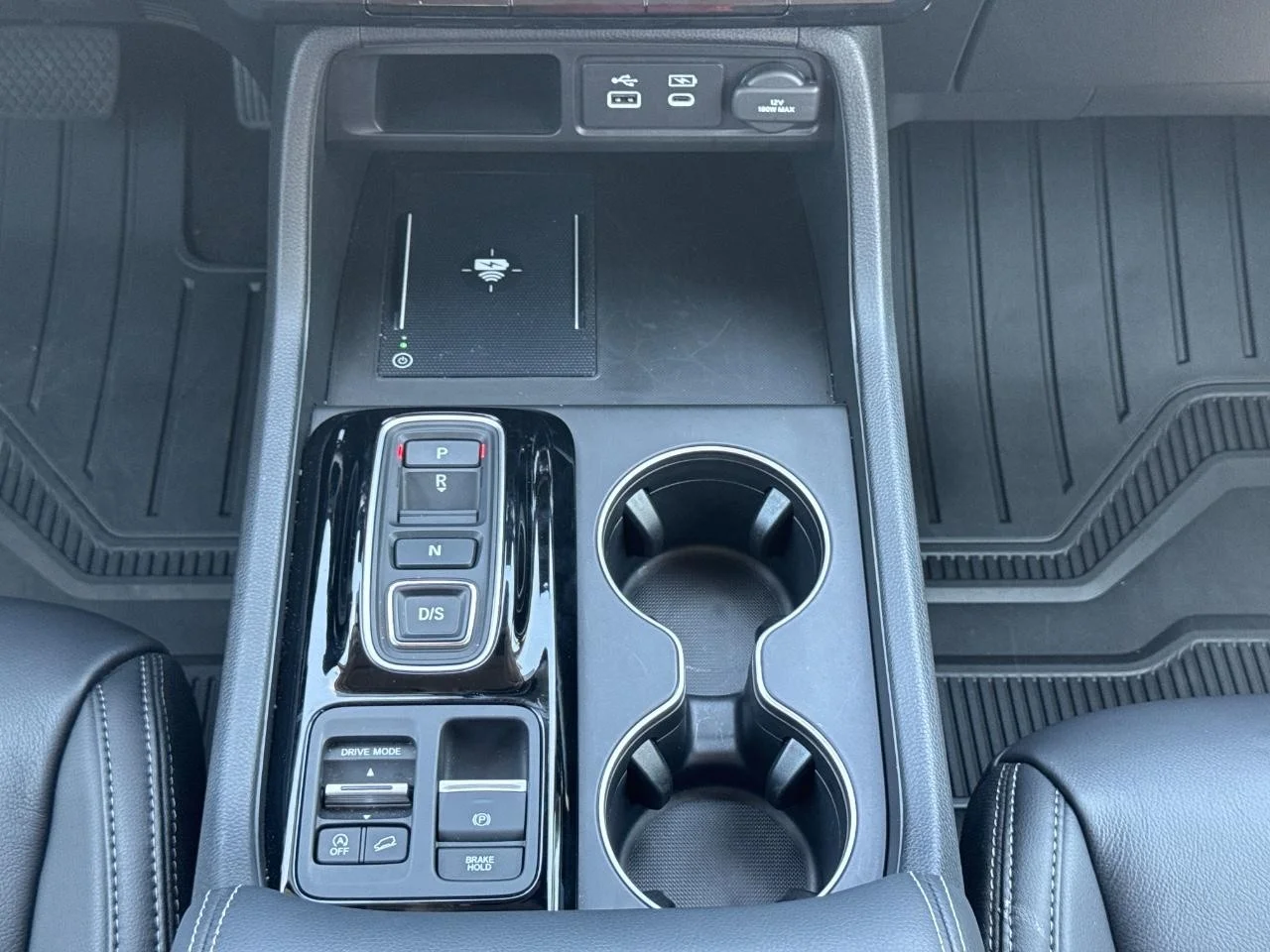 2025 Honda Pilot EX-L - Photo 17