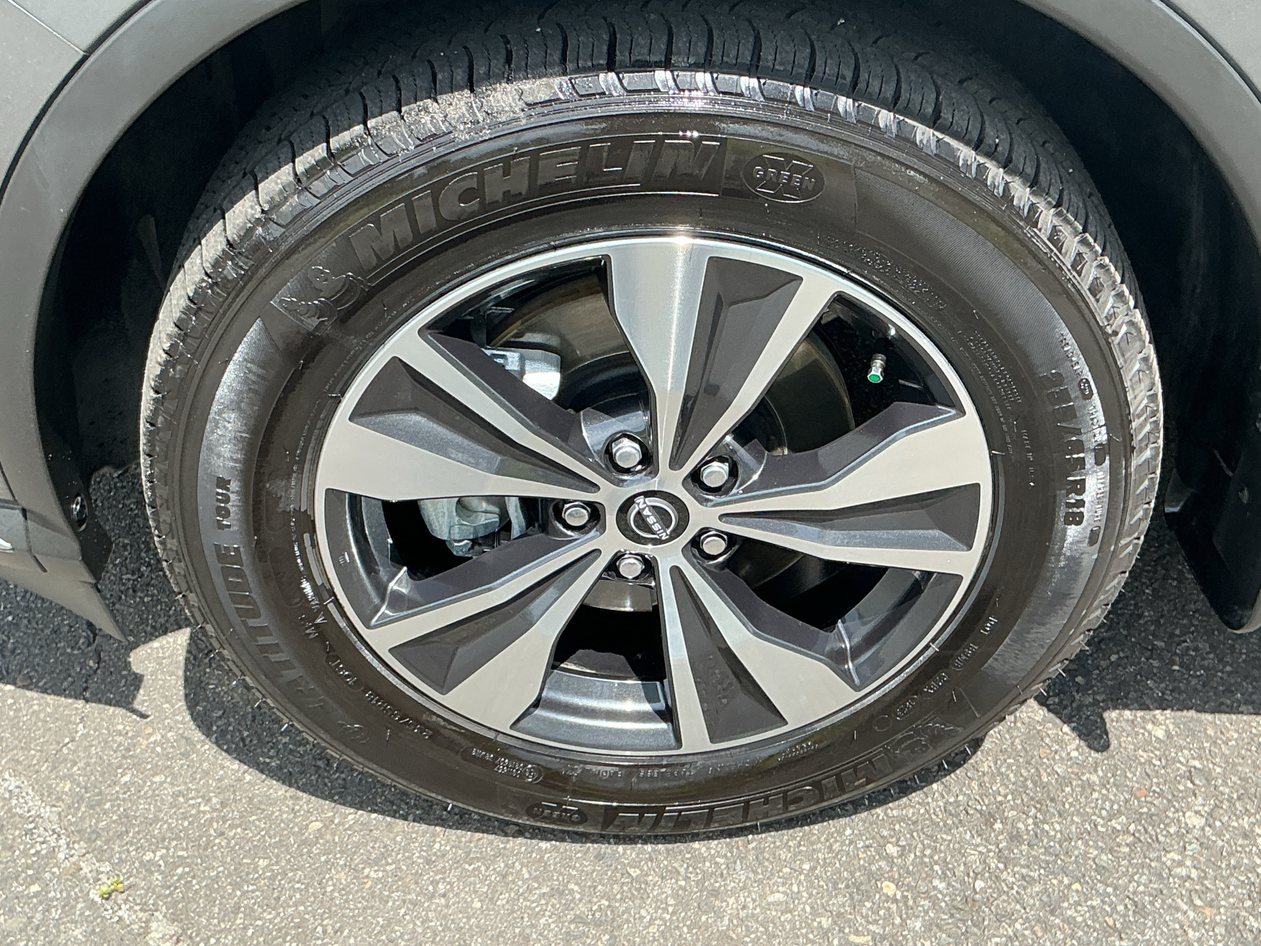 Certified Used 2024 Gun Metallic Nissan SV image 8