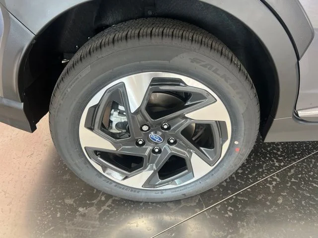 New 2026 MAGNETITE GRAY PEARL Subaru Limited image 9