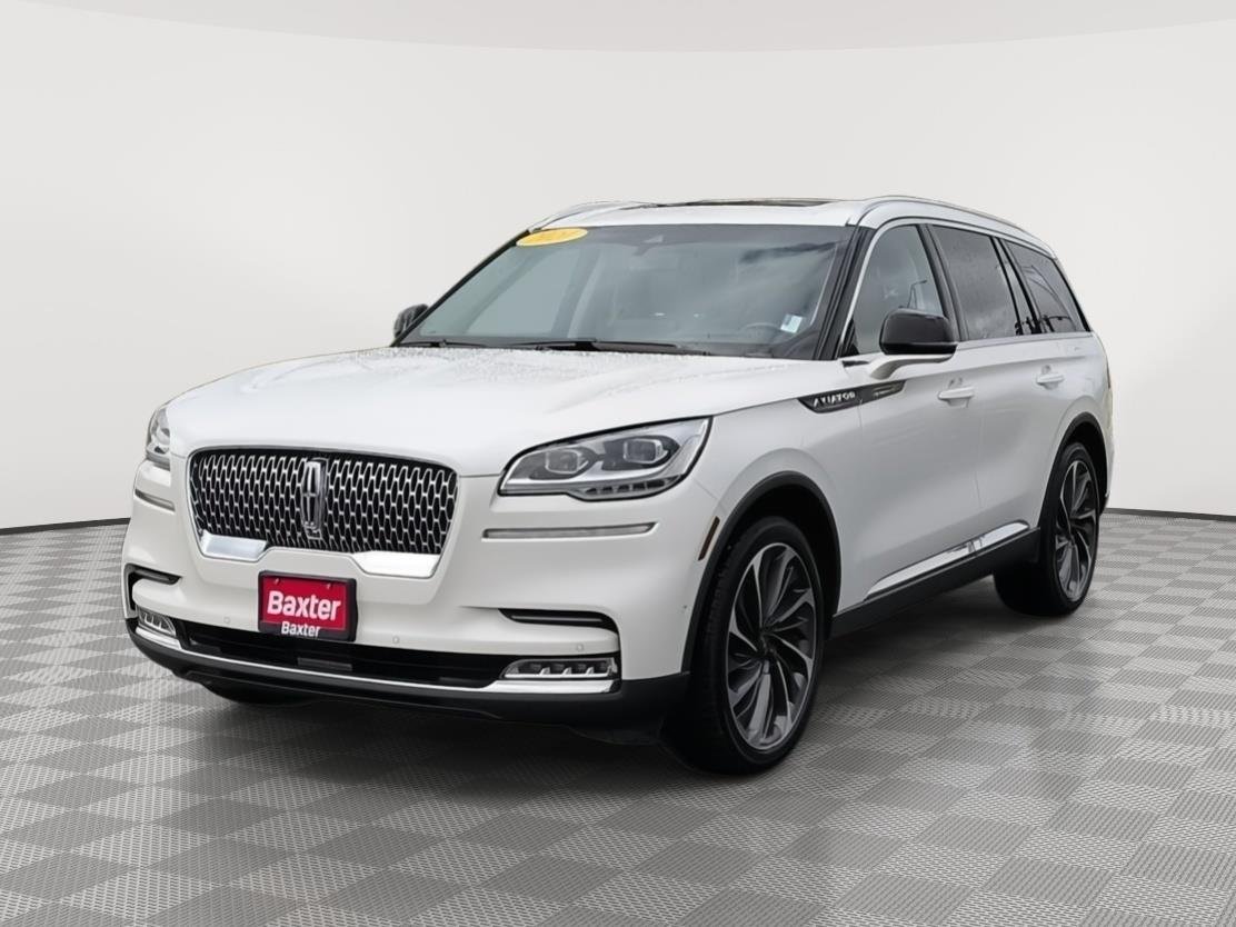 Used 2020 Pristine White Metallic Tri-Coat Lincoln Reserve image 23