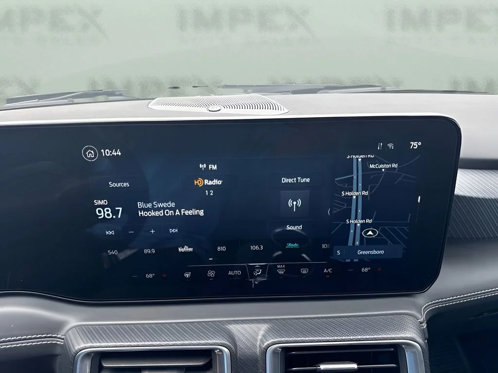Used 2024 Gray Ford GT Premium image 10
