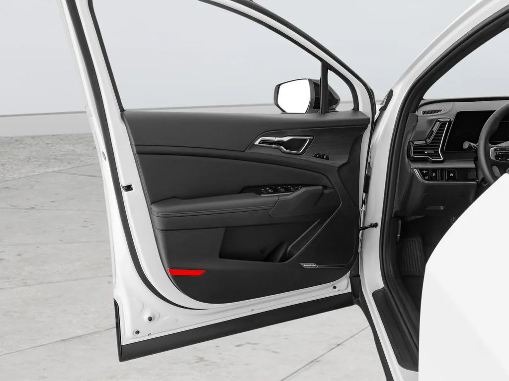 Used 2023 White Kia X-Line image 12