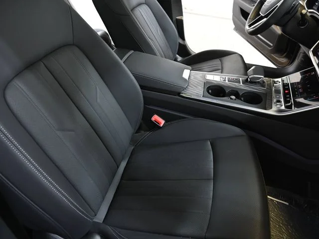 Certified Used 2025 Black Audi 3.0T Premium image 28