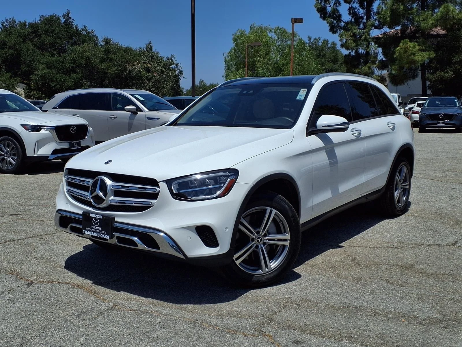 Used 2022 White Mercedes-Benz GLC 300 image 26
