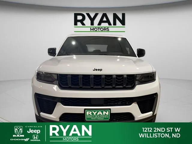 New 2026 White/off-white Jeep Laredo image 8