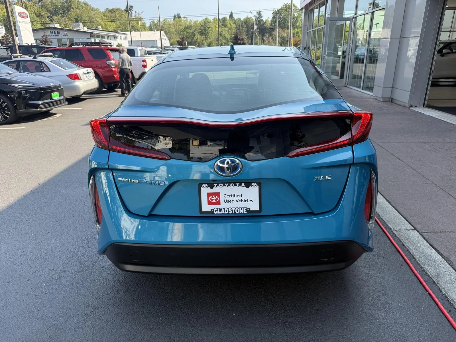 Used 2022 Blue Magnetism Toyota XLE image 6