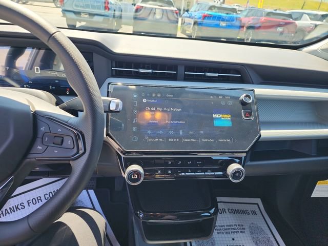 2027 Chevrolet Bolt LT - Photo 17