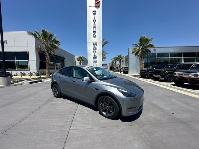 2024 Tesla Model Y Long Range Dual Motor All-Wheel Drive's photo