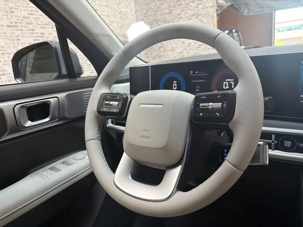 New 2027 Hampton Gray Hyundai SEL image 18