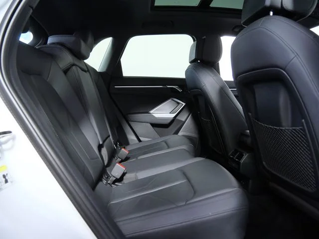 Used 2019  Audi 2.0T Premium image 12