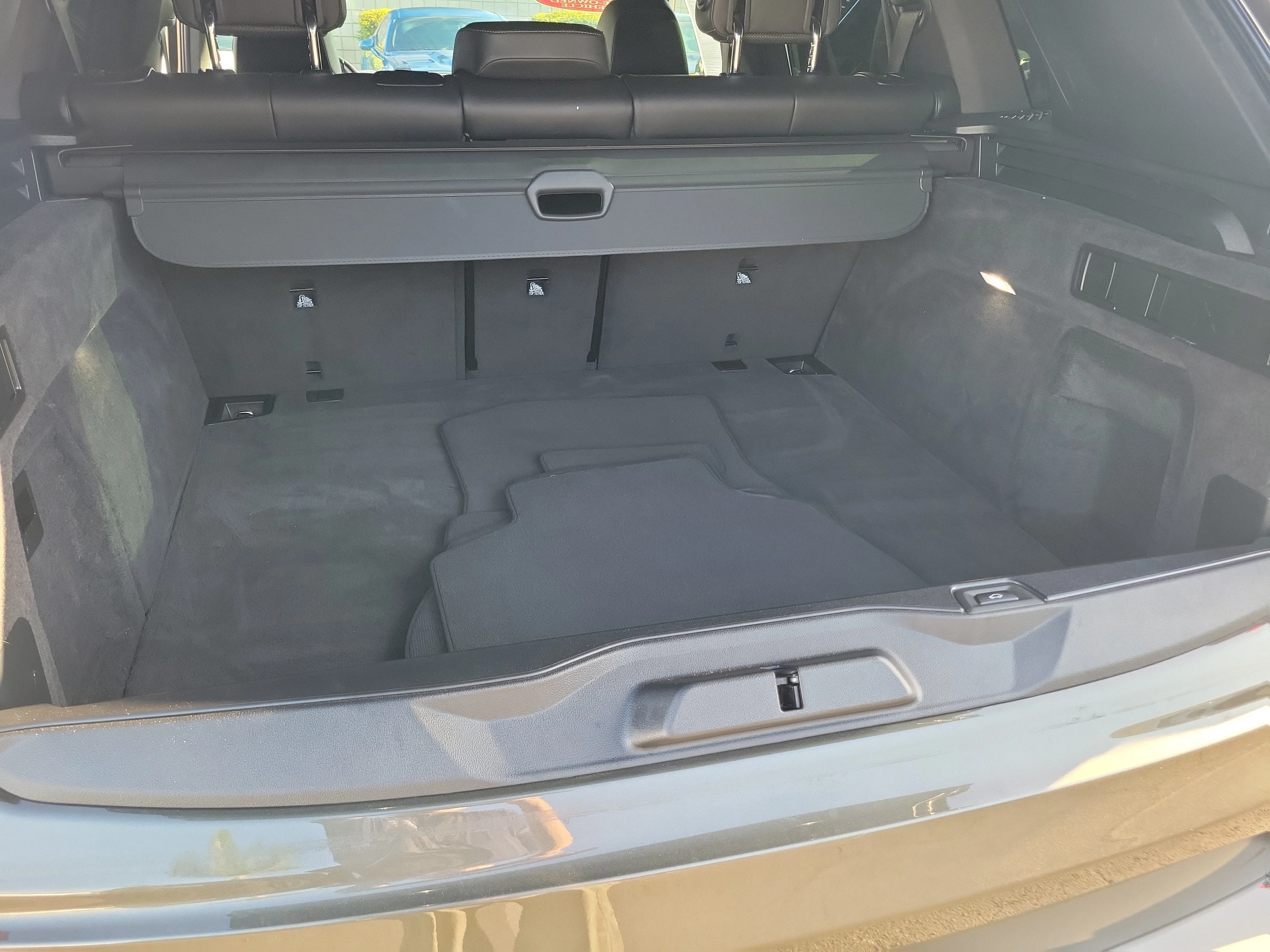 Certified Used 2024 Green BMW sDrive40i image 29
