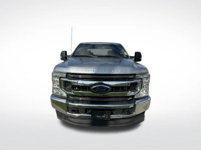 Used 2020 Silver Ford XL image 2