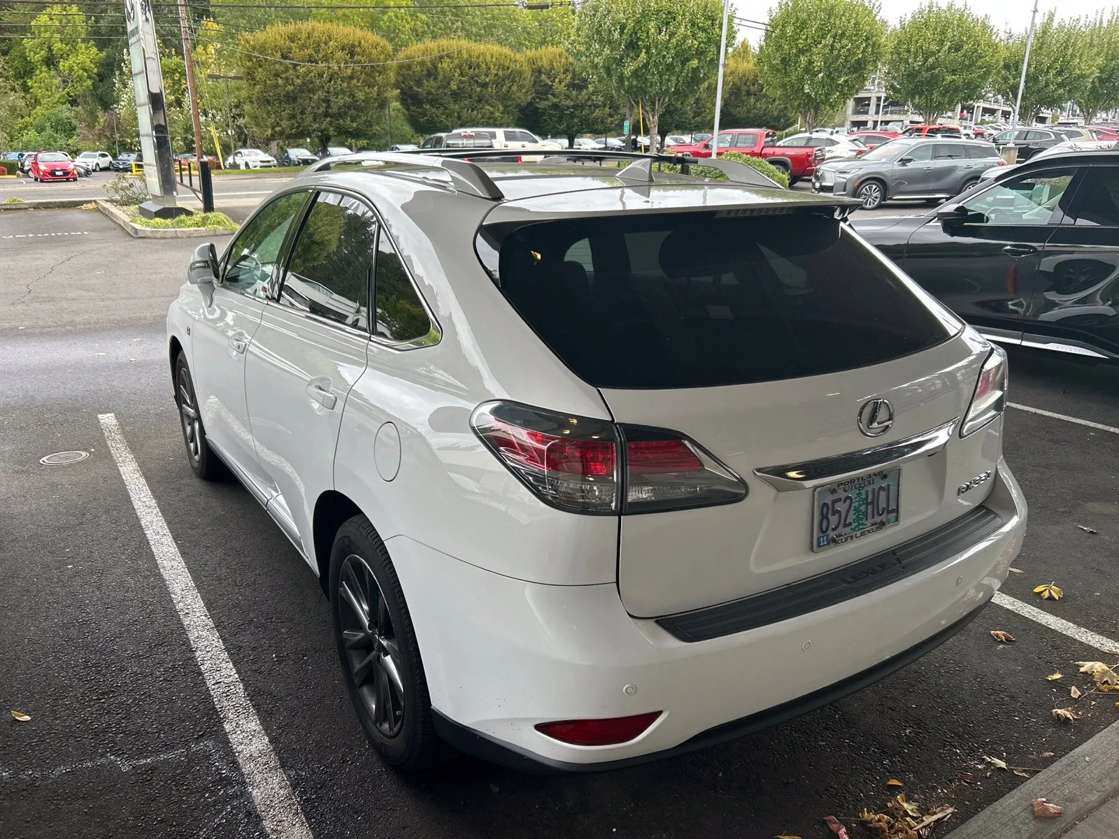 Used 2015 White Lexus 350 F Sport image 10