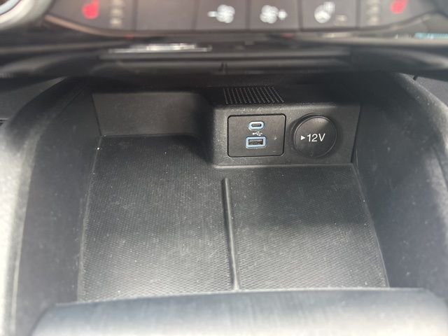 Used 2022 White Ford SE image 28
