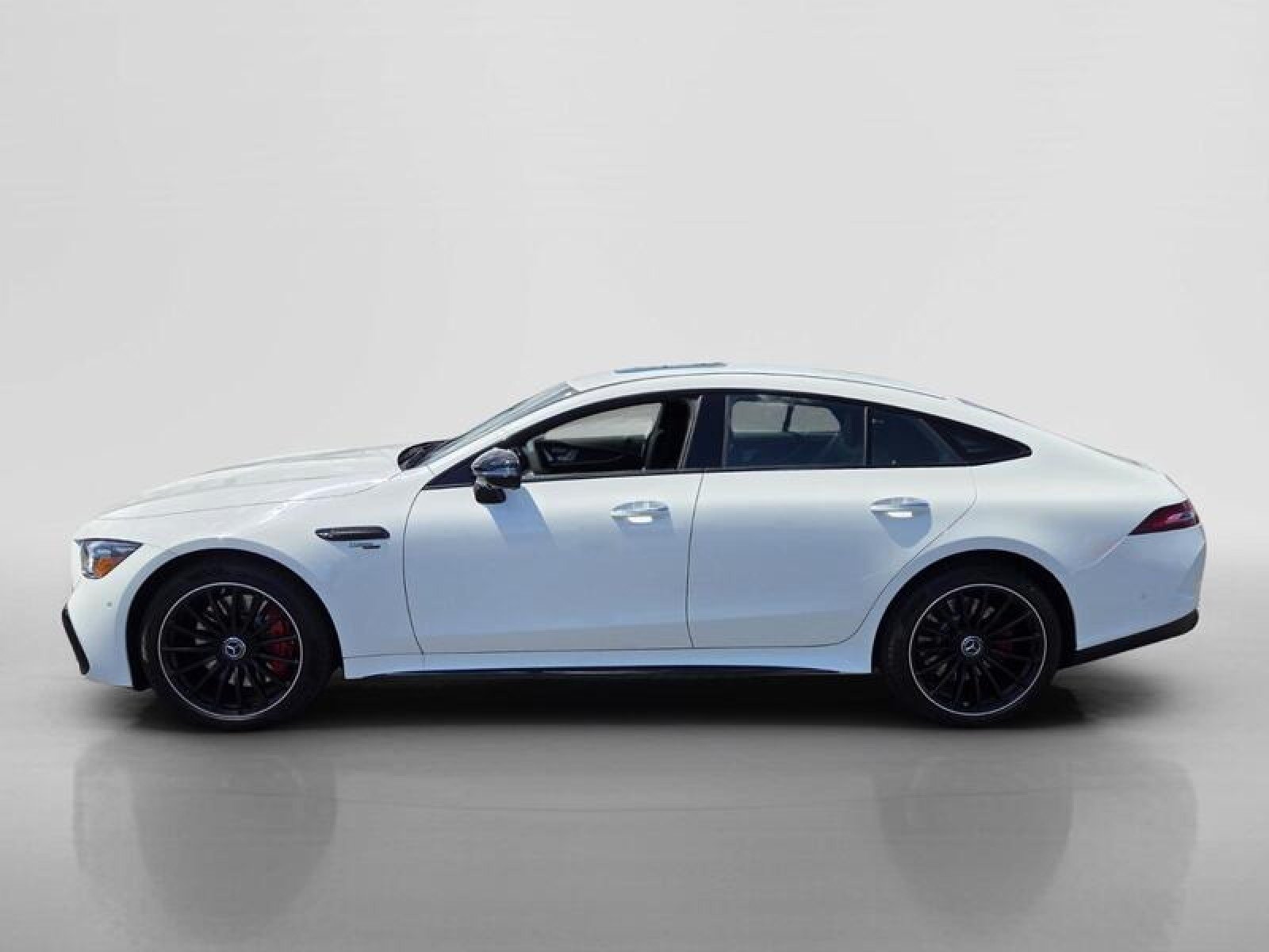 2026 Mercedes-Benz AMG GT 4-Door Coupe 43 - Photo 2