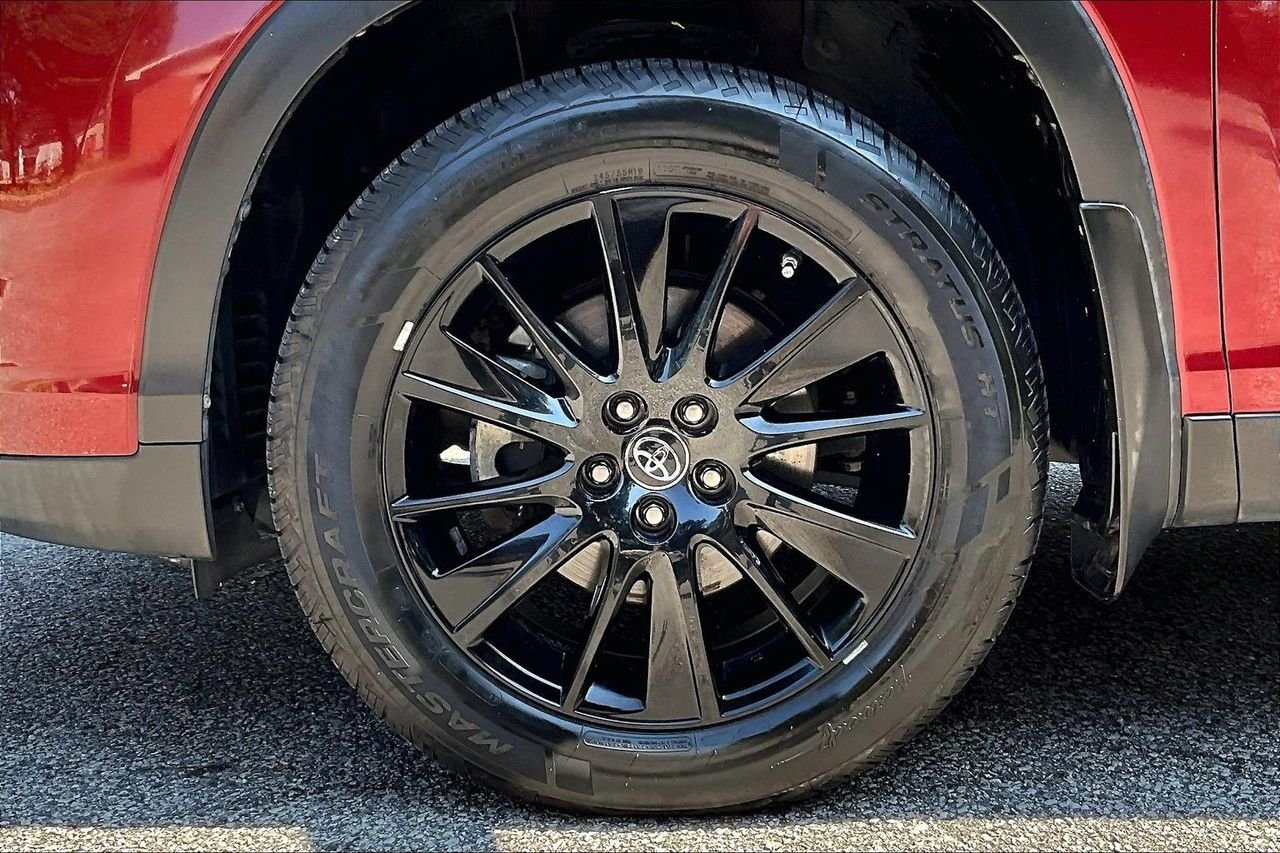Used 2019 Red Toyota SE image 35