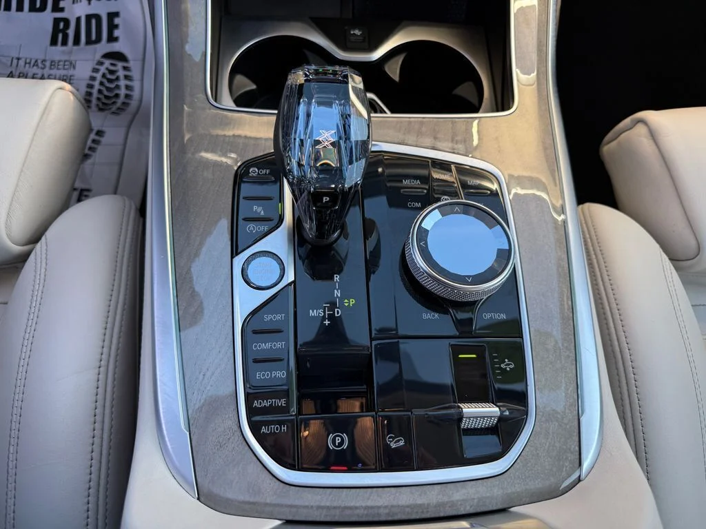 2020 BMW X7 40i - Photo 23