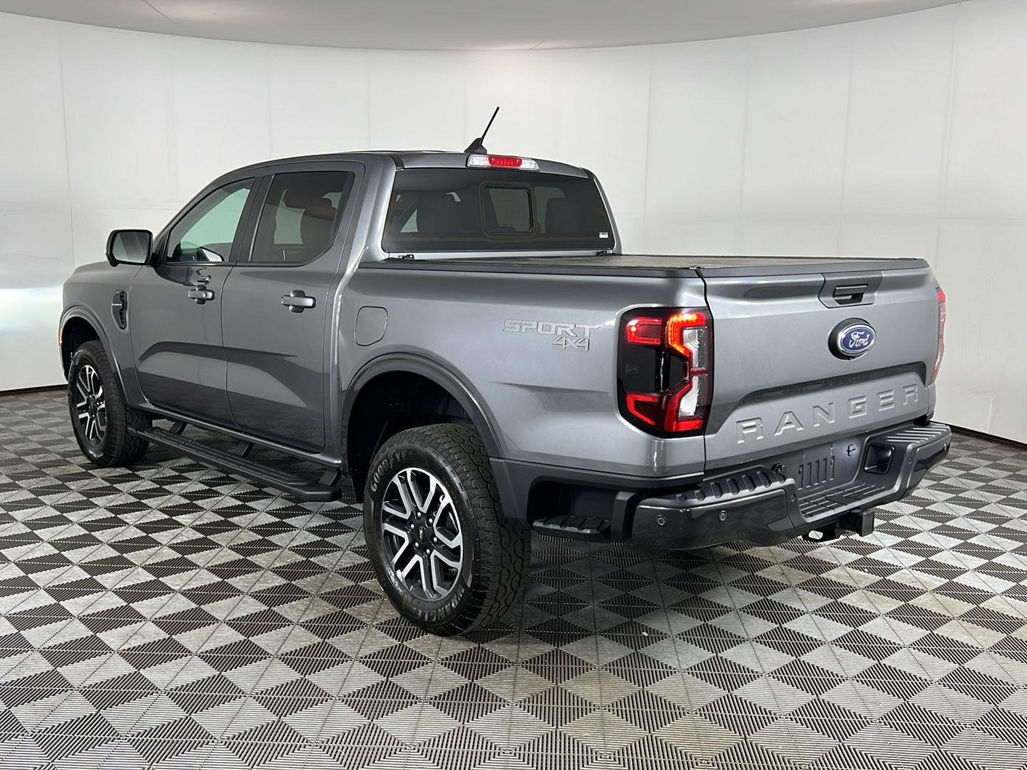 Used 2024 Carbonized Gray Ford LARIAT image 9