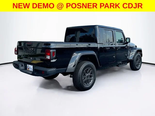 New 2026 Black Clear-Coat Exterior Paint Jeep Sport S image 5