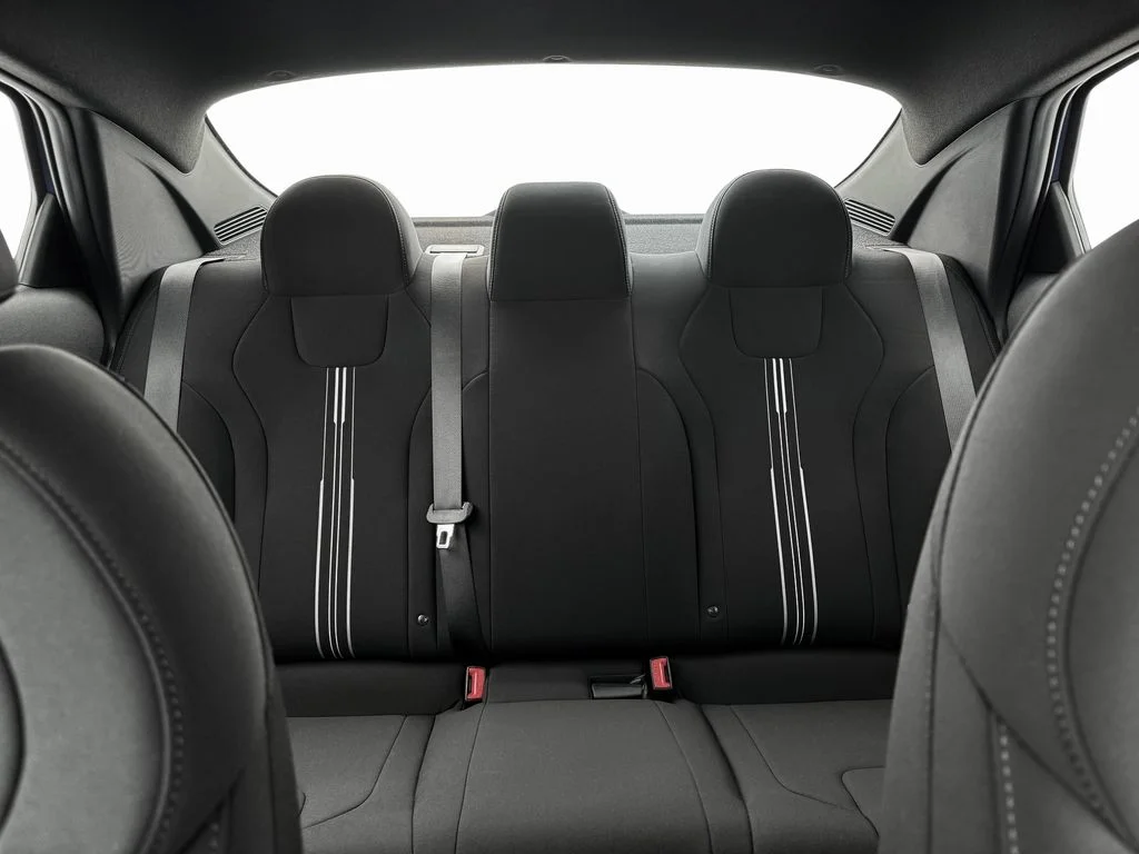 2025 Hyundai Elantra SEL - Photo 35