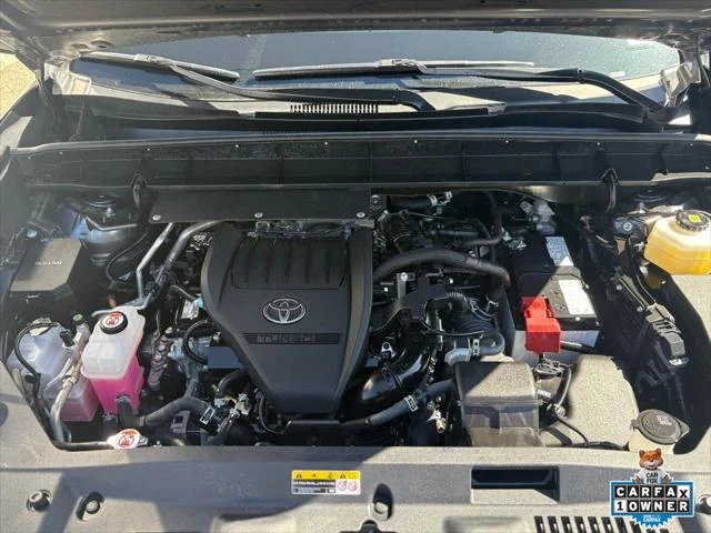Certified Used 2025 MAGNETIC GRAY MET. Toyota  image 29