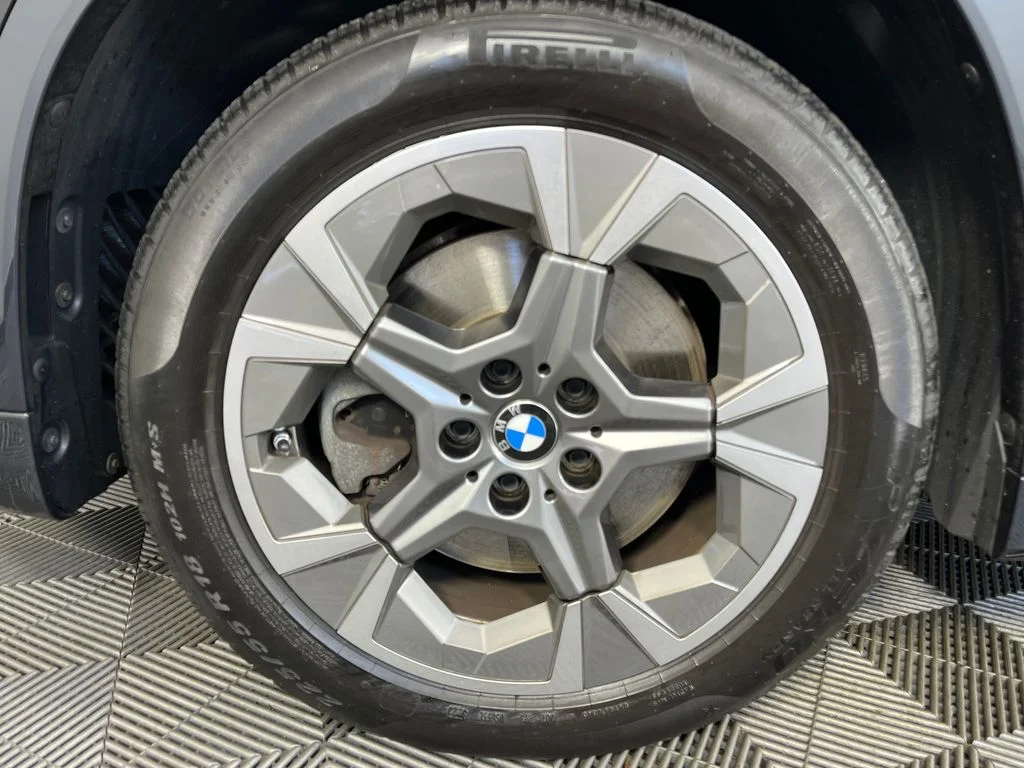 Certified Used 2024 Jet Black BMW xDrive28i image 15