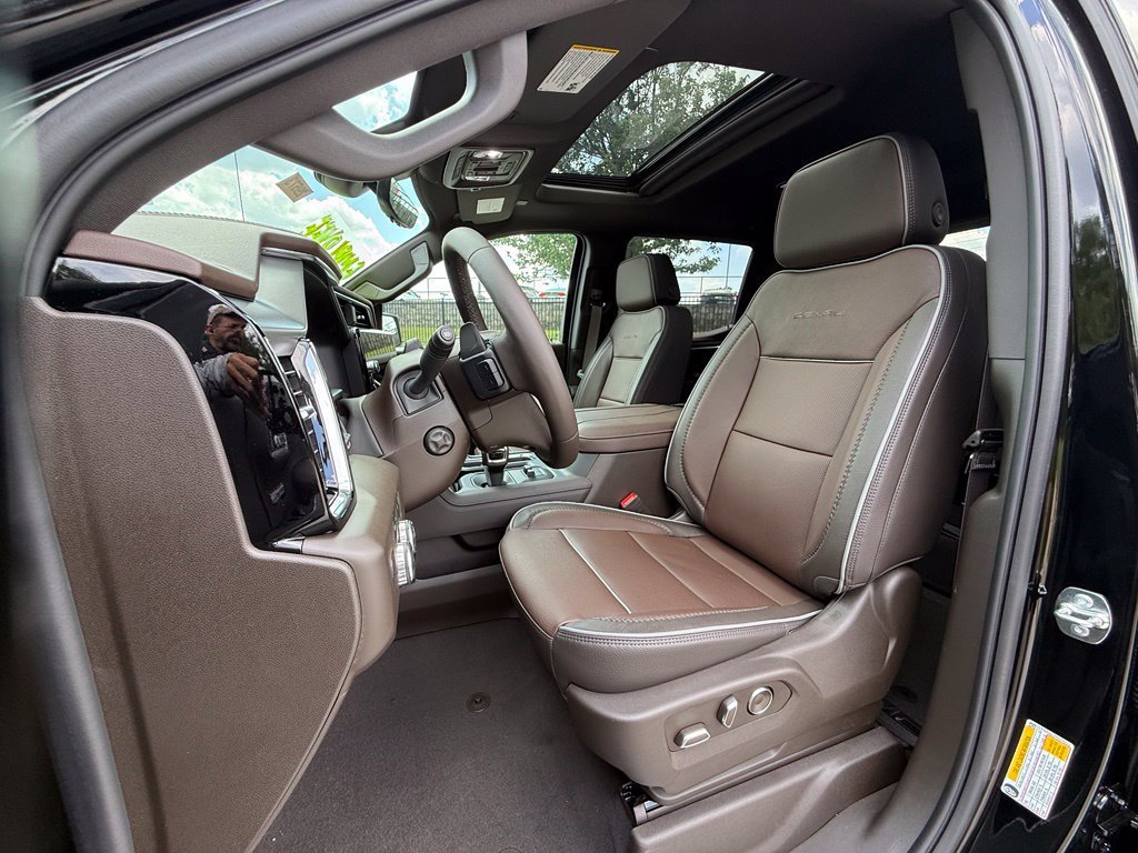 2026 GMC Sierra 1500 Denali - Photo 5