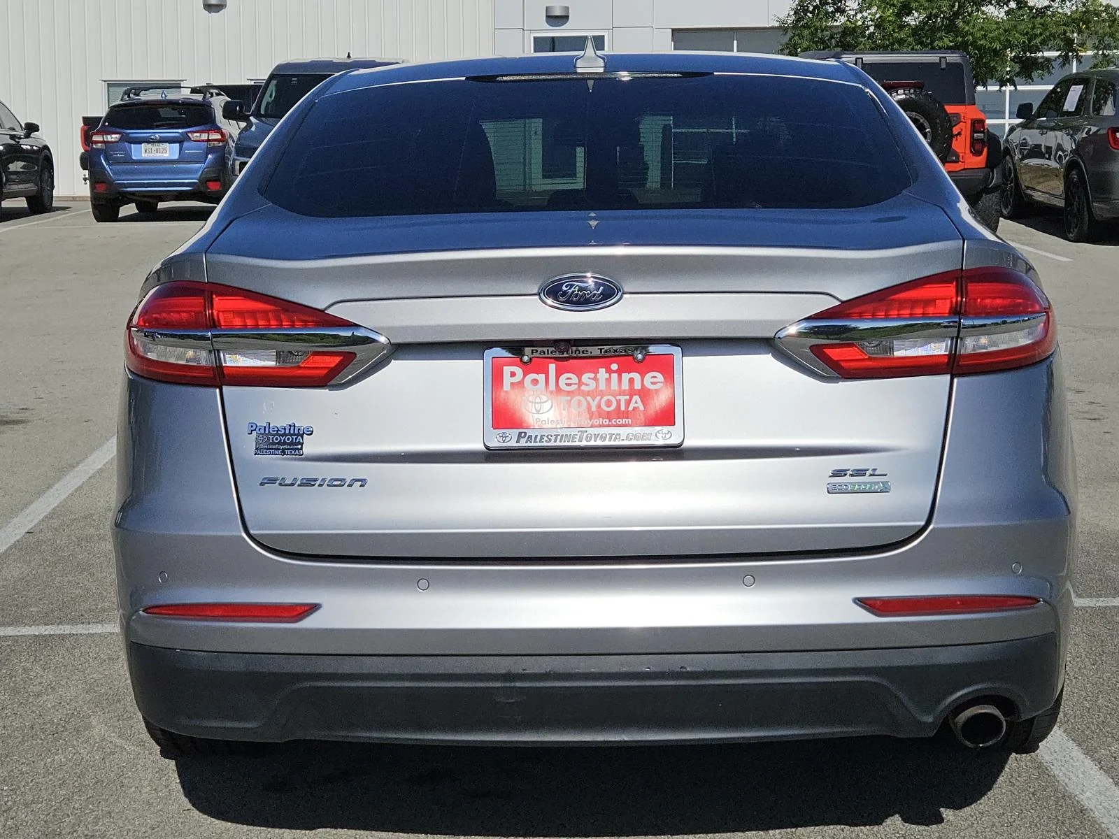 Used 2020 Iconic Silver Metallic Ford SEL FWD image 5
