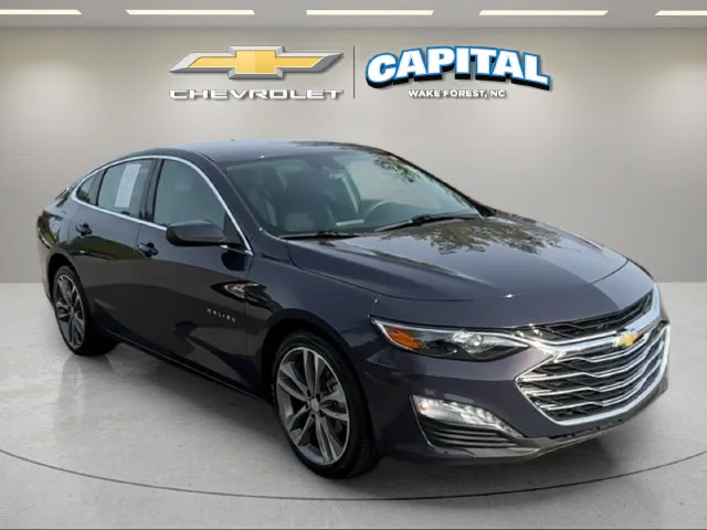 Used 2025 Night Shade Metallic Chevrolet 1LT image 8