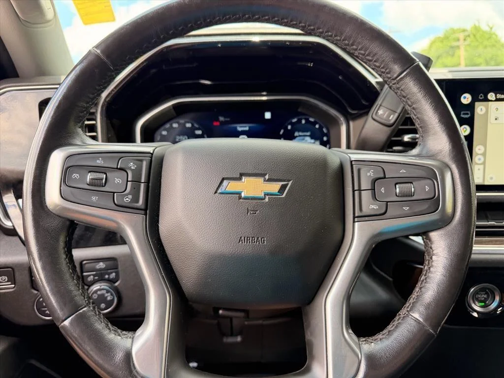 Used 2022 Black Chevrolet LT image 15