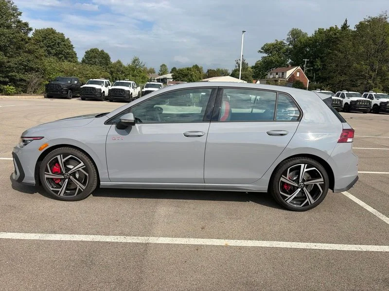 New 2026 Gray Volkswagen SE image 6