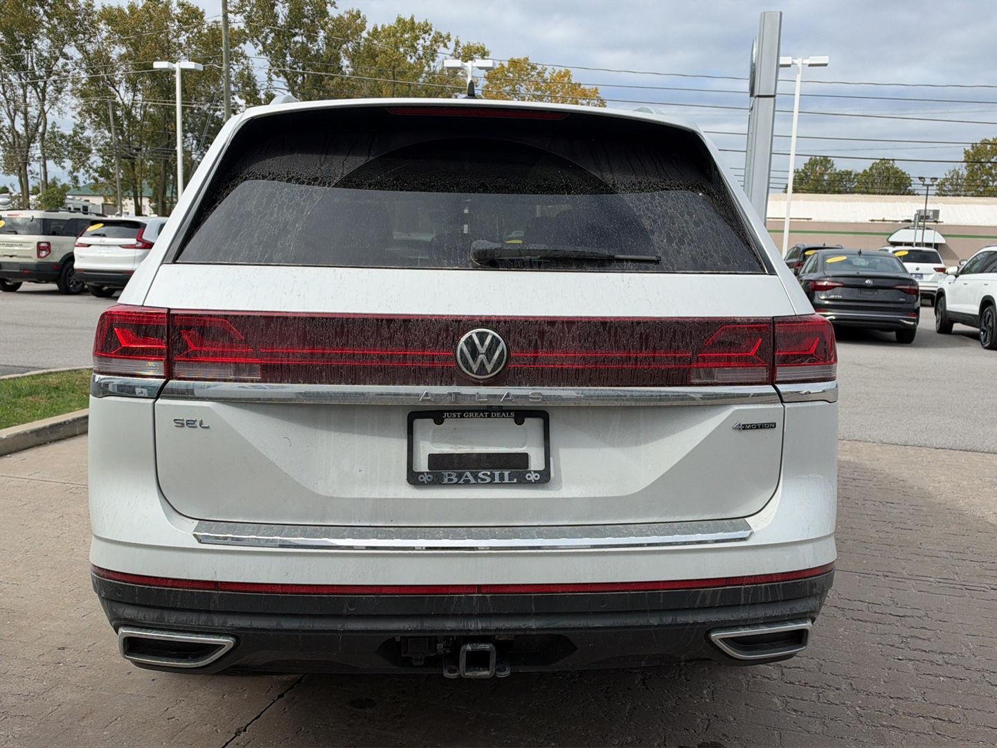 Certified Used 2024 Opal White Pearl Volkswagen 2.0T SEL image 5